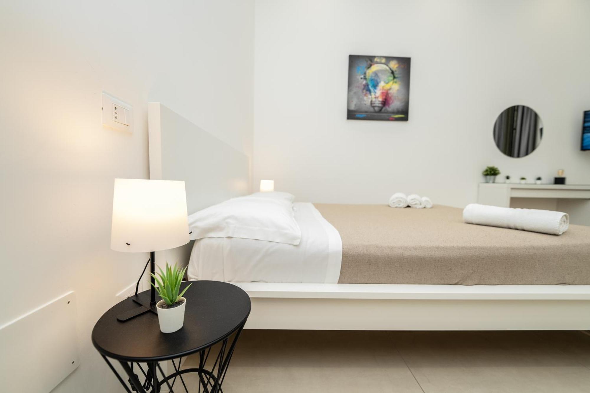 Valguarnera Guest house *